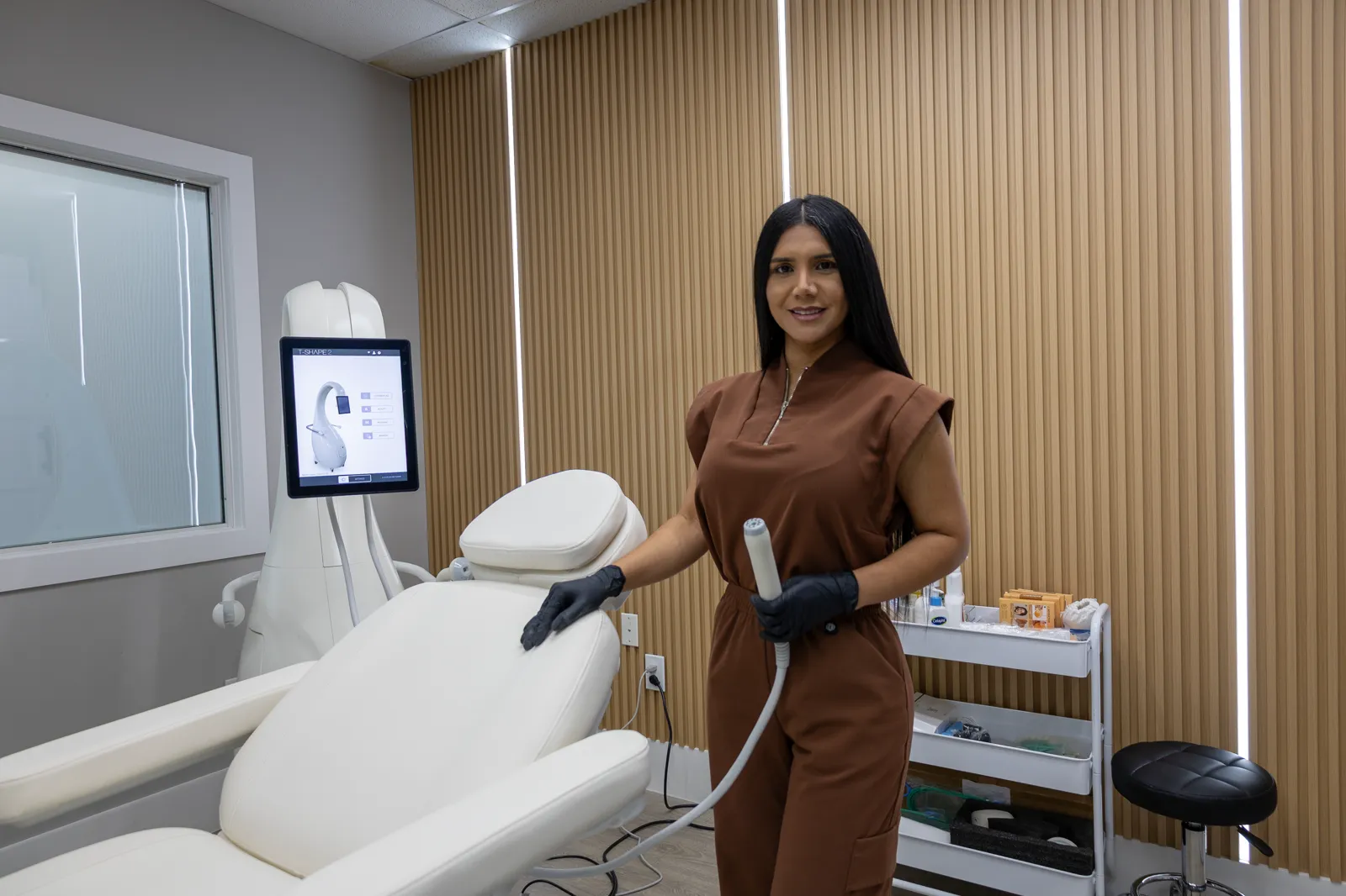 T shape device demonstration at Optimus Reset